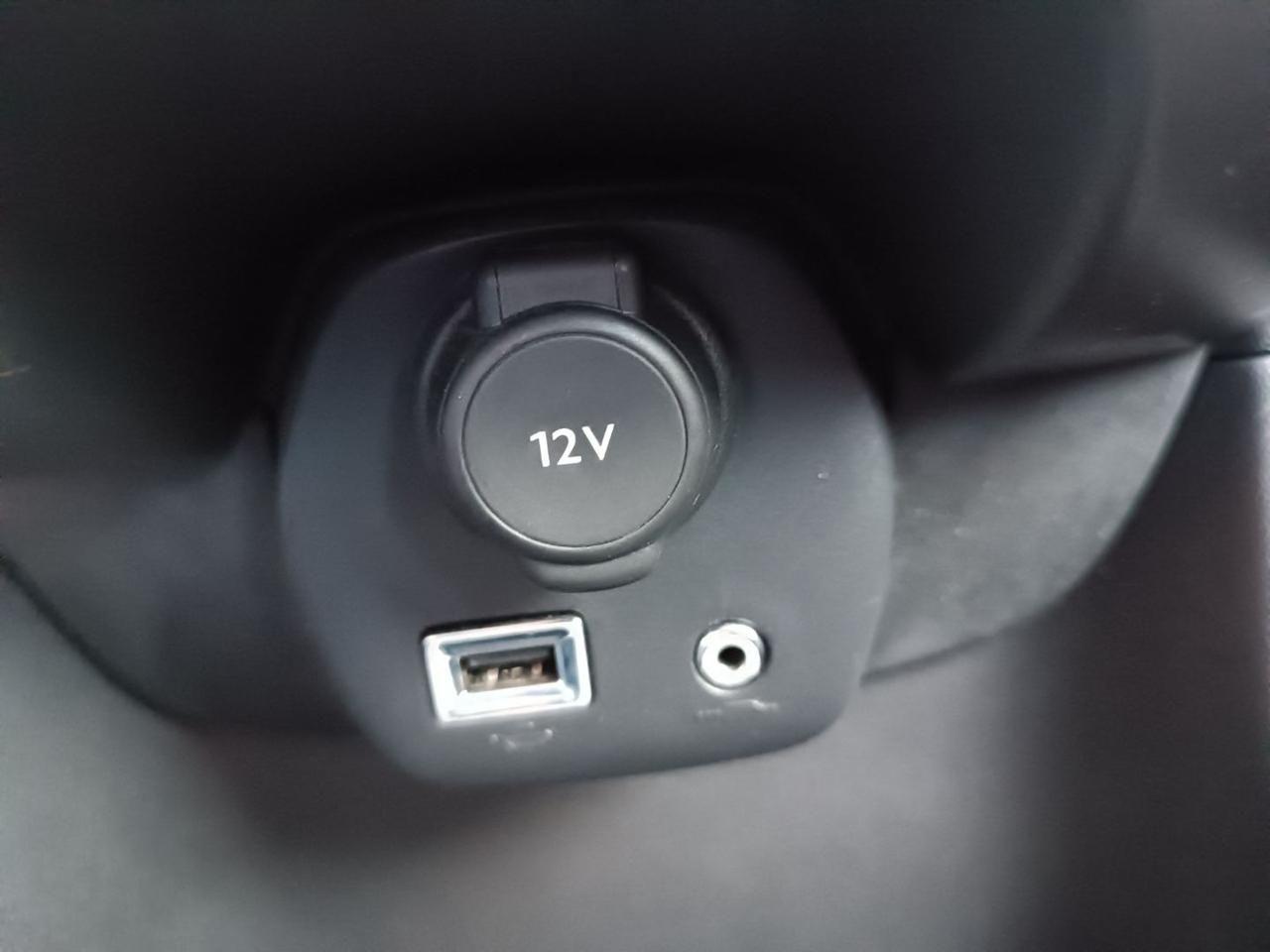 TOYOTA Aygo 1.0 VVT-i 69 CV 5 porte x-play