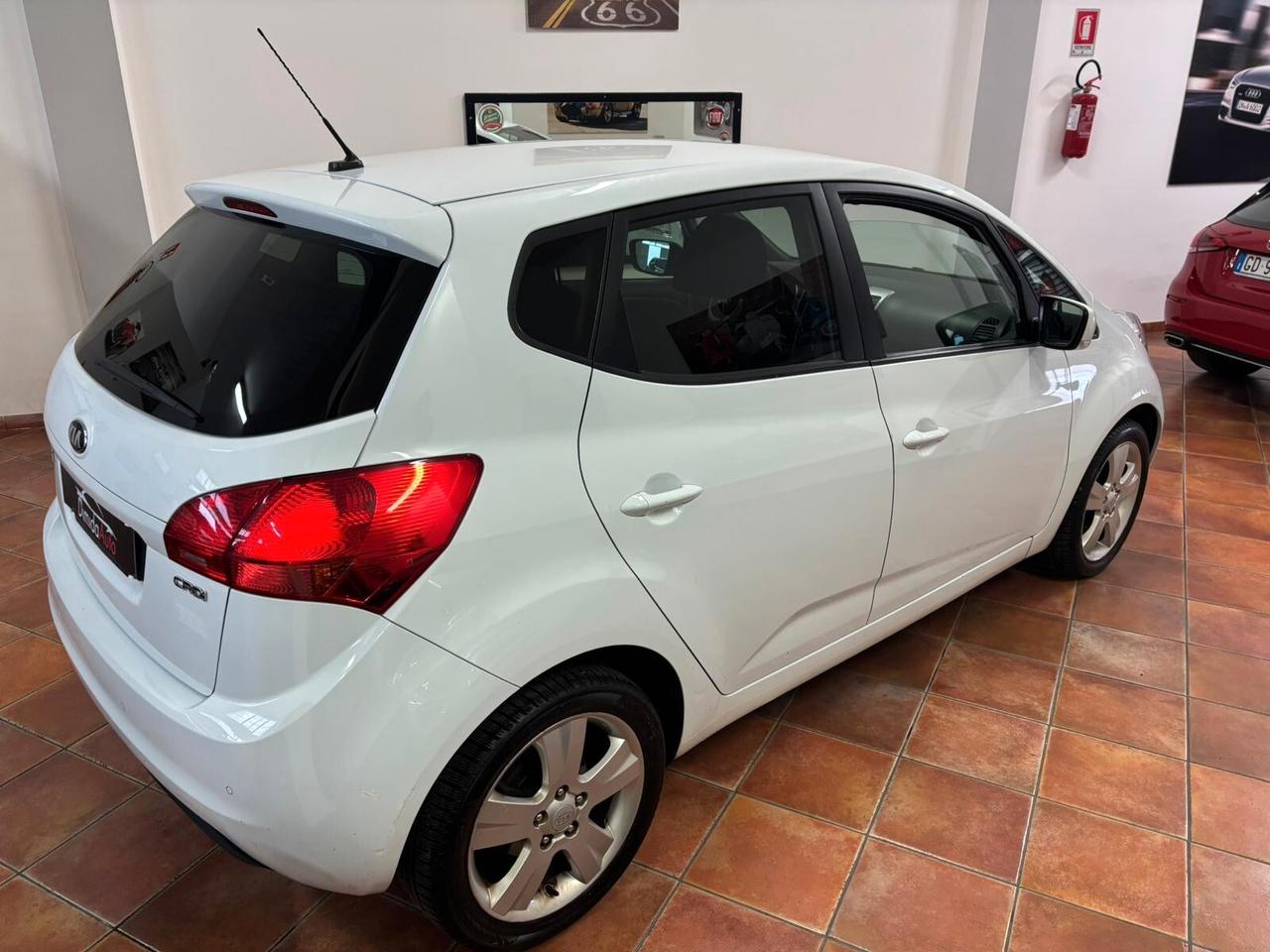 KIA VENGA 12/2012 1.4 DIESEL