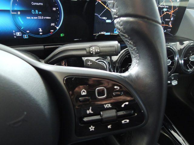 MERCEDES-BENZ GLA 200 d Automatic Business Extra