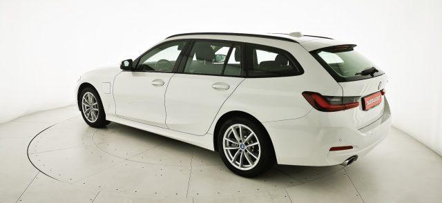 BMW 320 e Touring CAMBIO AUTOMATICO