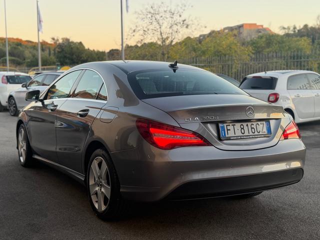 MERCEDES-BENZ CLA 200 d Automatic Business Extra SEDAN