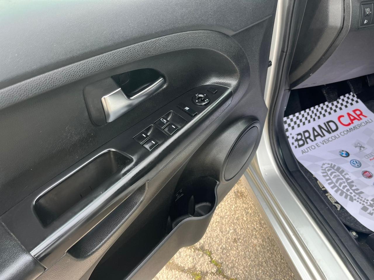 Kia Venga 1.4 CRDi 90CV Cool Unipro 2015