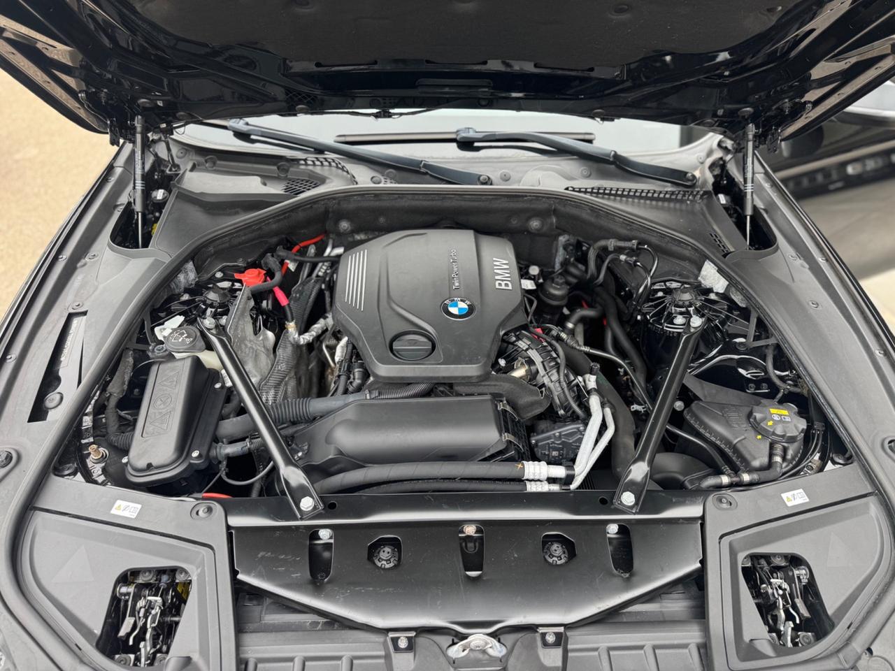 Bmw 520 518d Touring Navi pelle Sensori ant e post motore B47