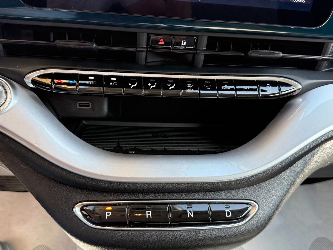 Fiat 500e Berlina 42 kWh La Prima
