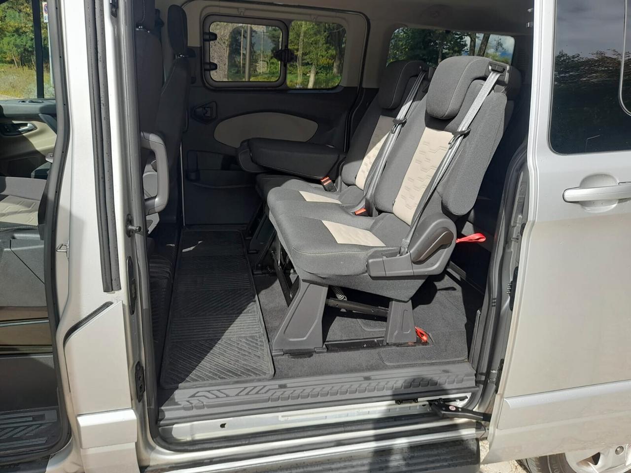 Ford Tourneo Custom 2.0 TDCi Titanium 9 POSTI