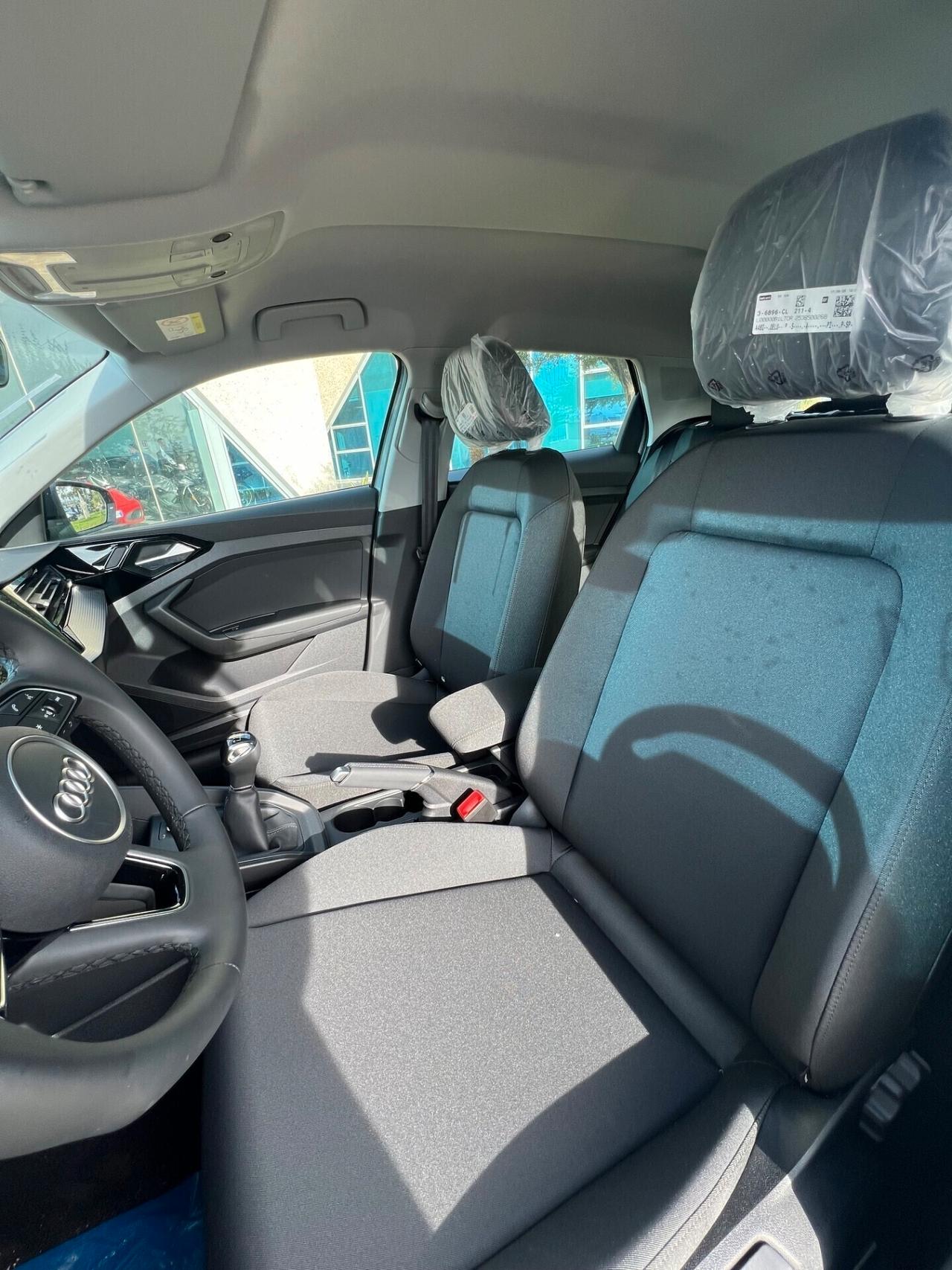 Audi A1 allstreet 30 possibilità noleggio no scoring