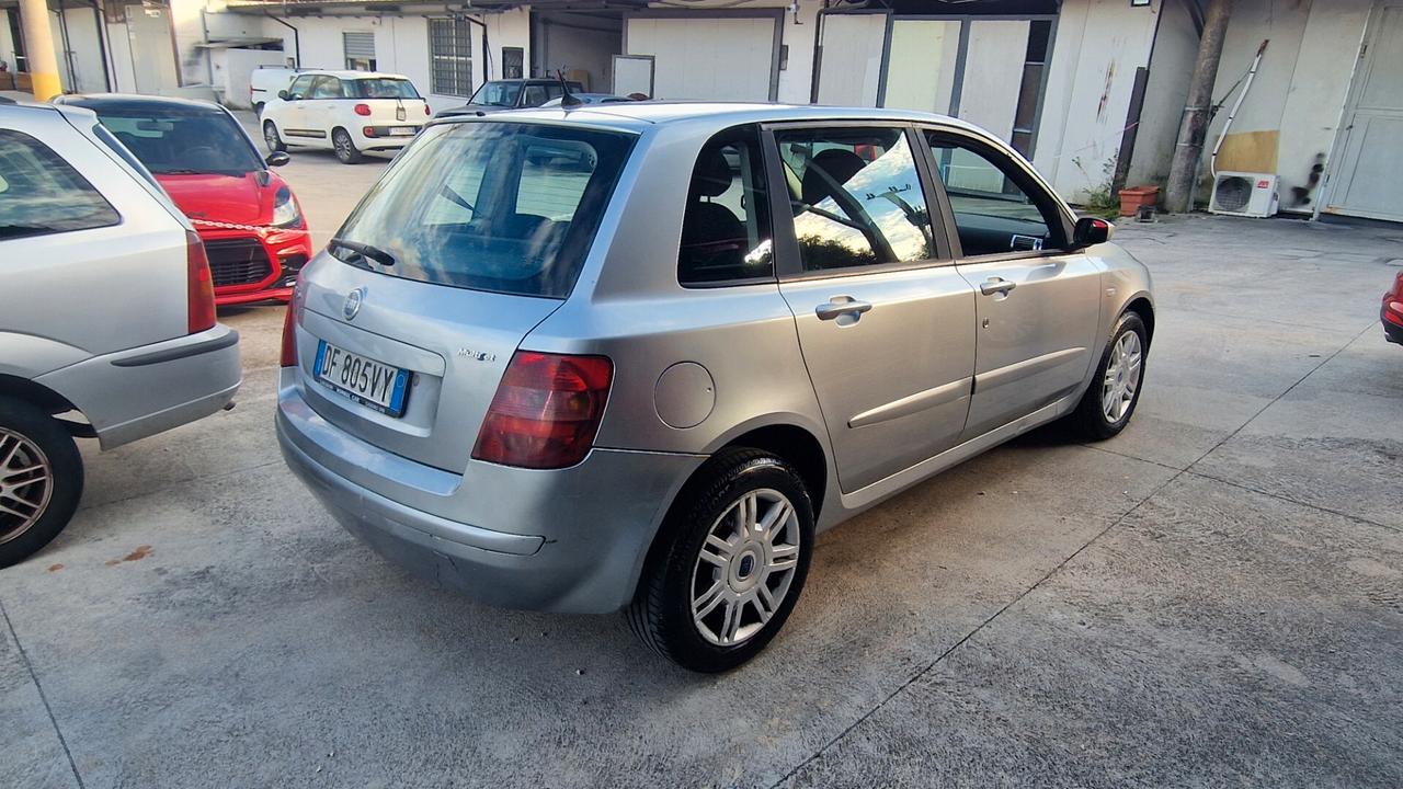 Fiat Stilo 1.9 MJT 120 CV 5 porte Dynamic