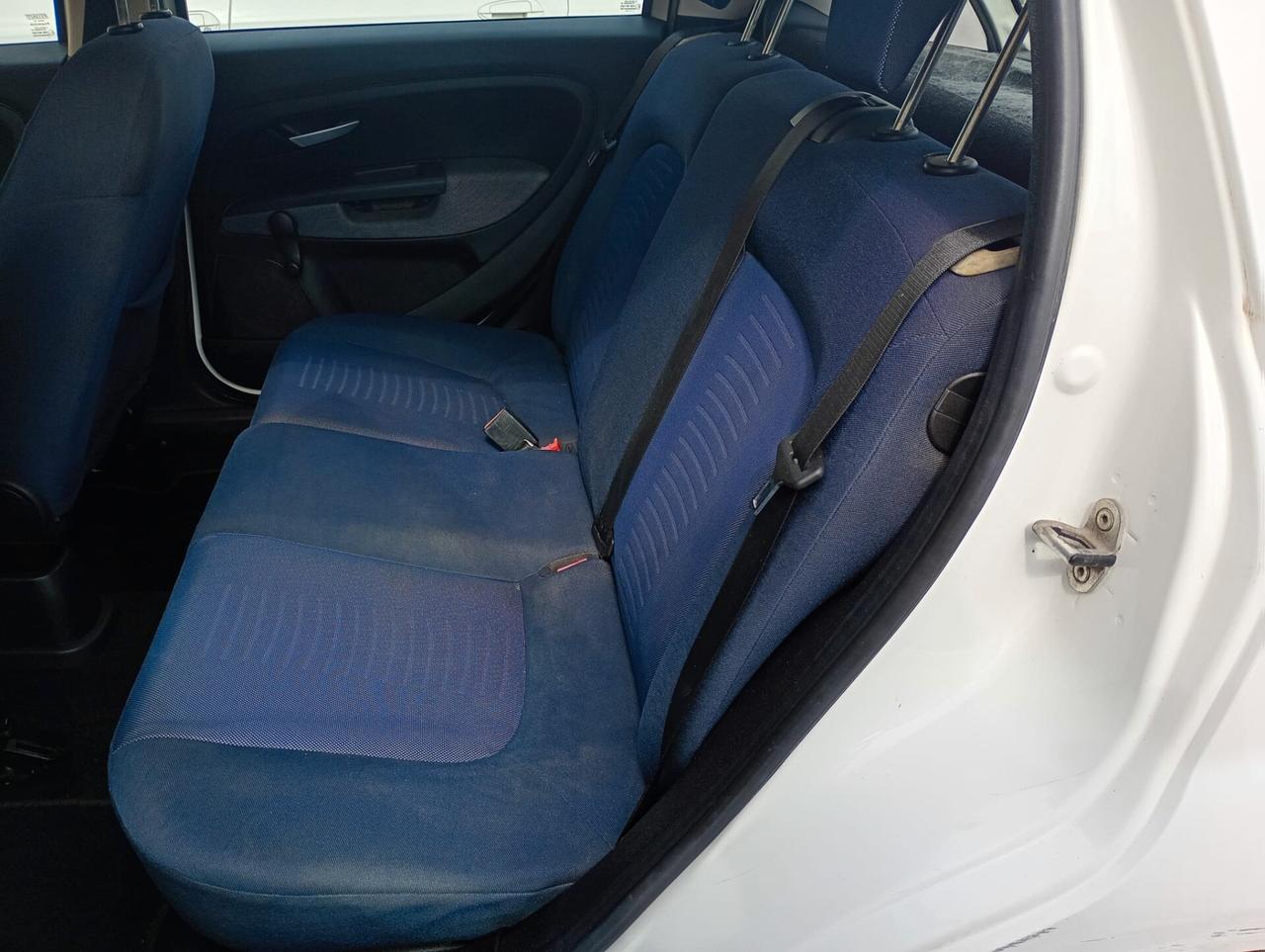 Fiat Grande Punto 1.3 Multijet 75CV Diesel – Frizione Nuova – 5 Porte – Bassi Consumi