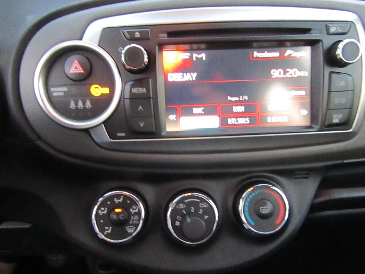 Toyota Yaris 1.0 5 porte uniproprietaria