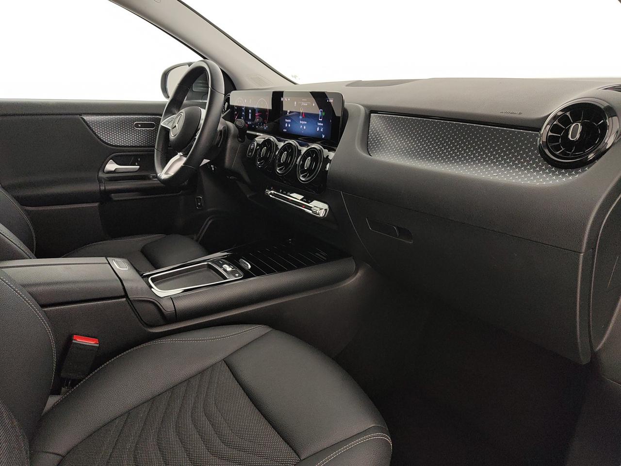 Mercedes-Benz GLA 180 d Advanced auto