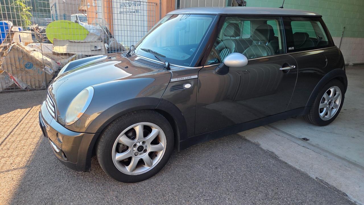 Mini 1.6 16V One de luxe