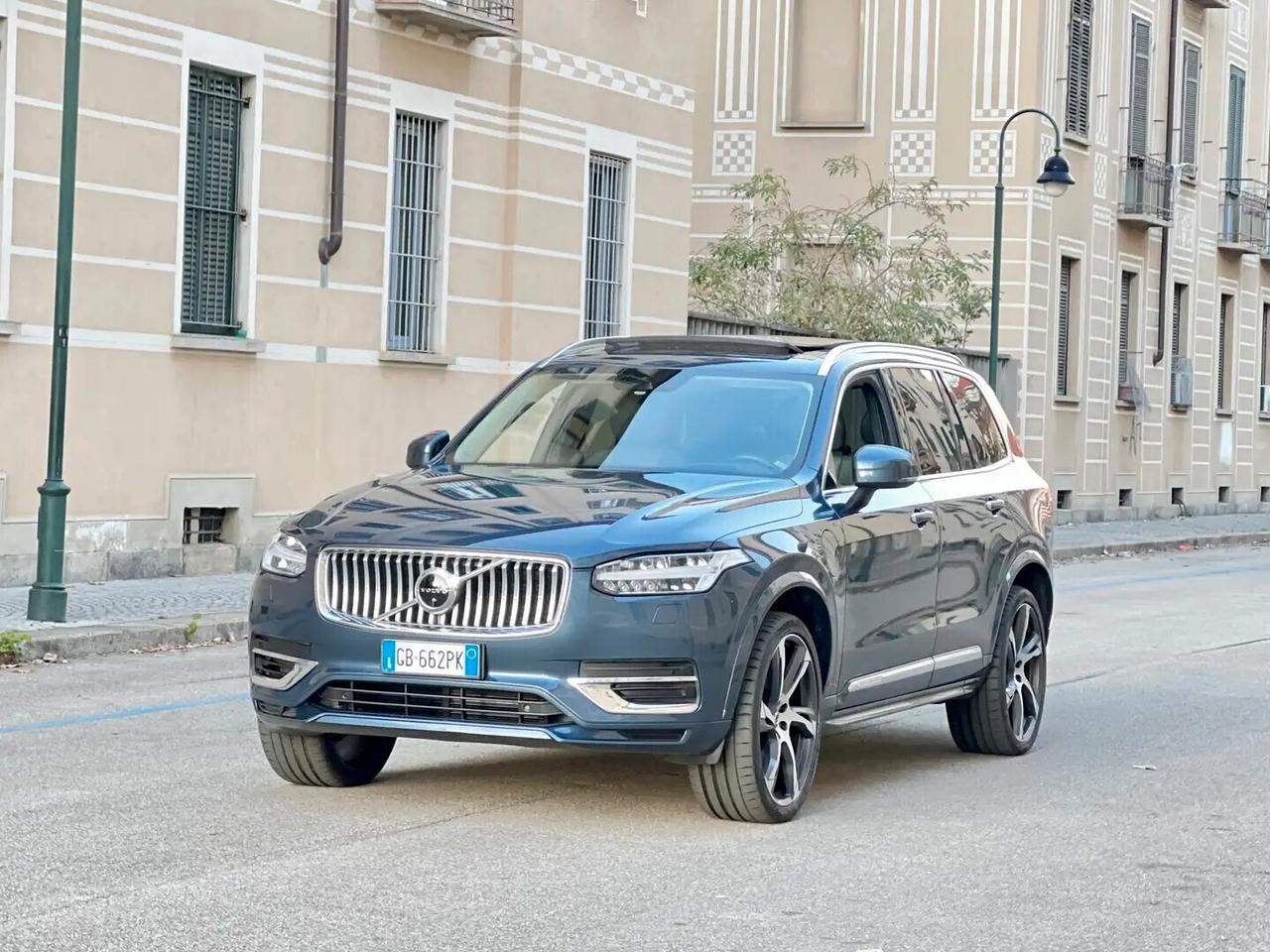 Volvo XC90 T8 Plug-In 303 + 87cv aut.8 AWD 7P-ti Inscription