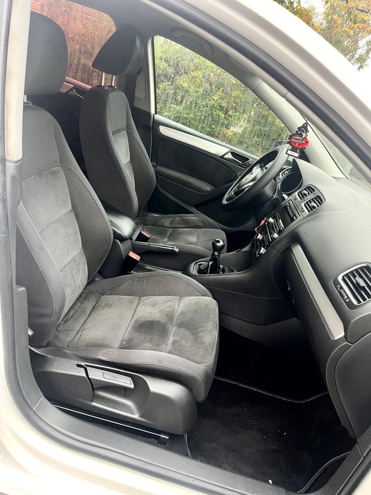 Volkswagen Golf 1.6 TDI DPF 3p. Trendline