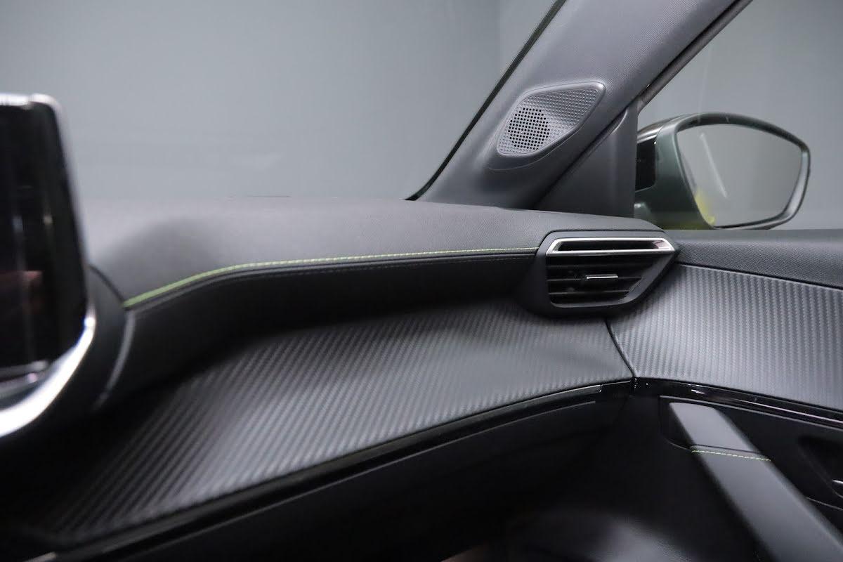 Peugeot 208 1.2 puretech 100CV GT