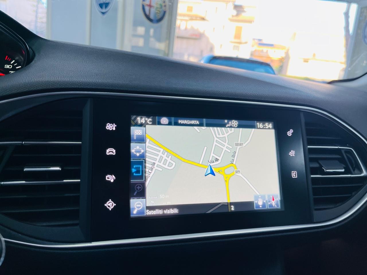 Peugeot 308 1.6 e-HDi 115 CV Allure anno 2014