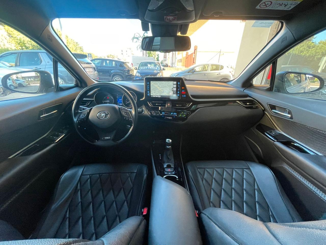 Toyota C-HR 1.8 Hybrid E-CVT Style+