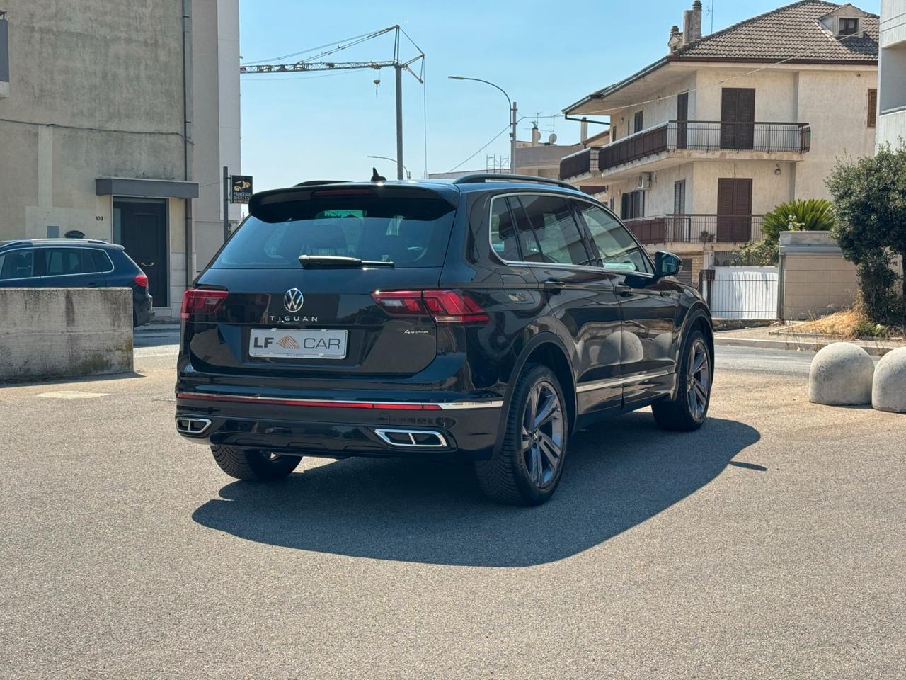 Volkswagen Tiguan 2.0 TDI 150 cv SCR DSG 4MOTION R-Line