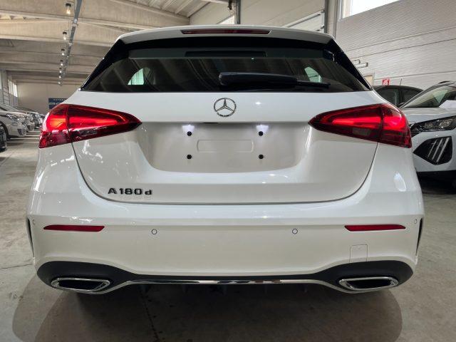 MERCEDES-BENZ A 180 d Autom AMG Line Premium Plus LED/LED MULT./TELEC.