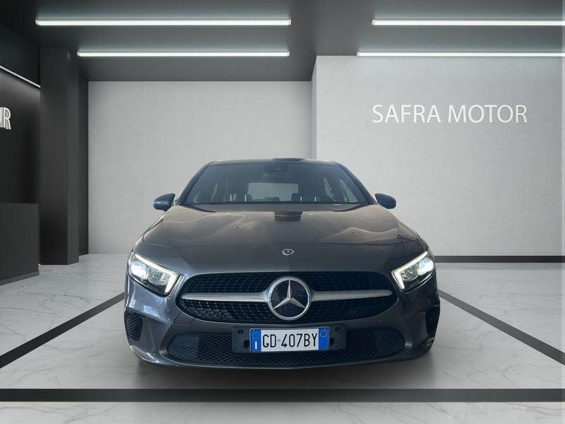 Mercedes-Benz Classe A A 180 d Sport auto