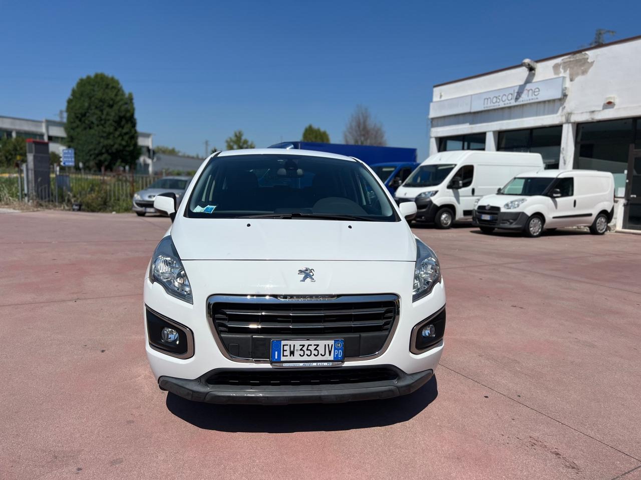 Peugeot 3008 1.6 HDi 115CV Allure