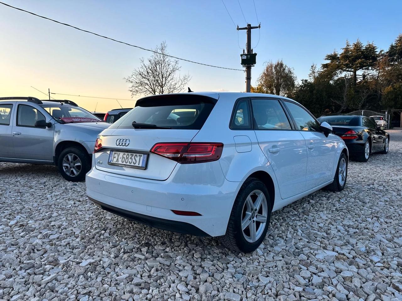 Audi A3 SPB 30 g-tron S tronic IN RIENTRO