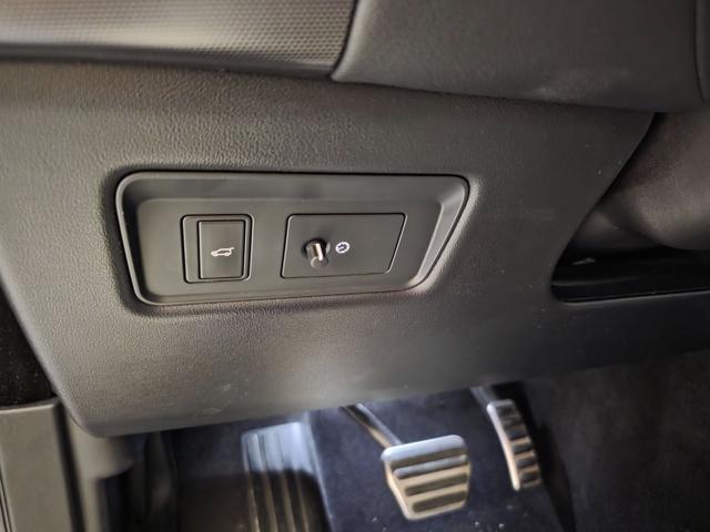 LAND ROVER Range Rover Sport 3.0 TDV6 HSE