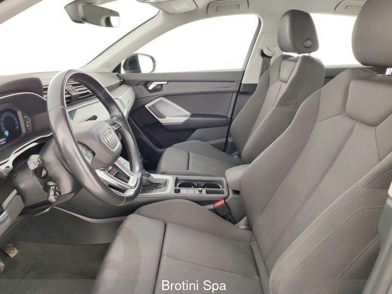 Audi Q3 Sportback 45 TFSI e S tronic Business Plus