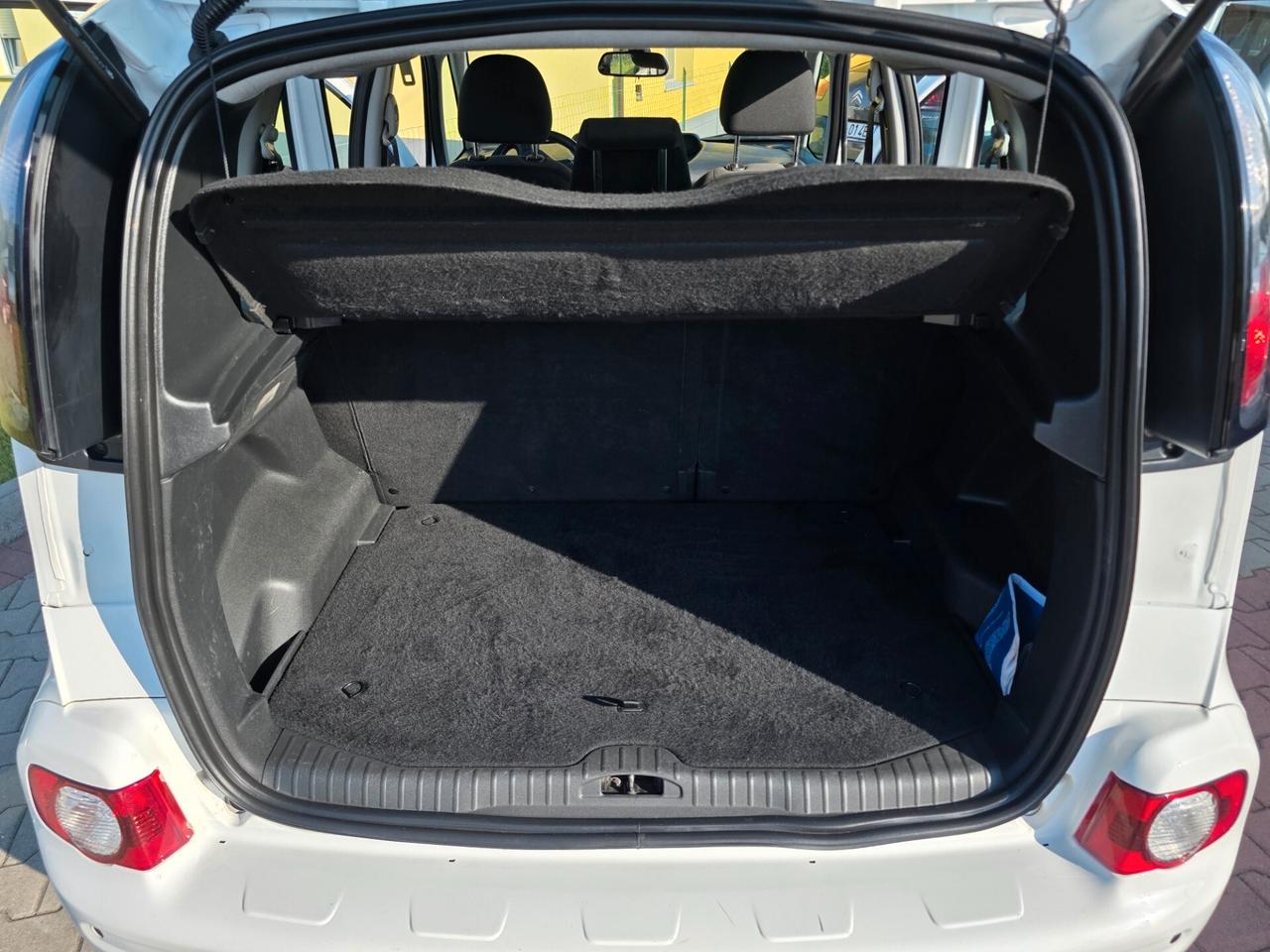 Citroen C3Picasso 1.6D 90 Exclusive garantita 12M