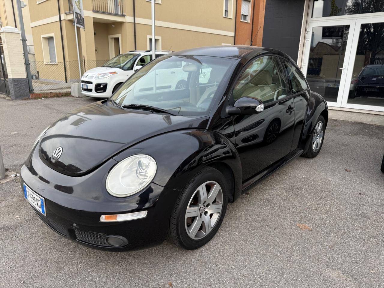 Volkswagen New Beetle 1.6