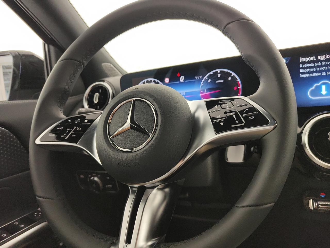 Mercedes-Benz GLA 180 d