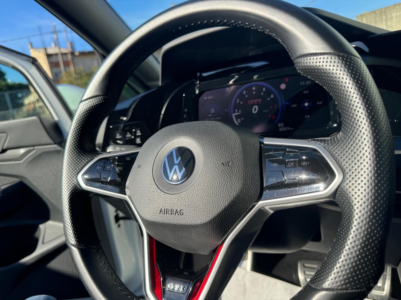 Volkswagen Golf GTI 2.0 TSI DSG