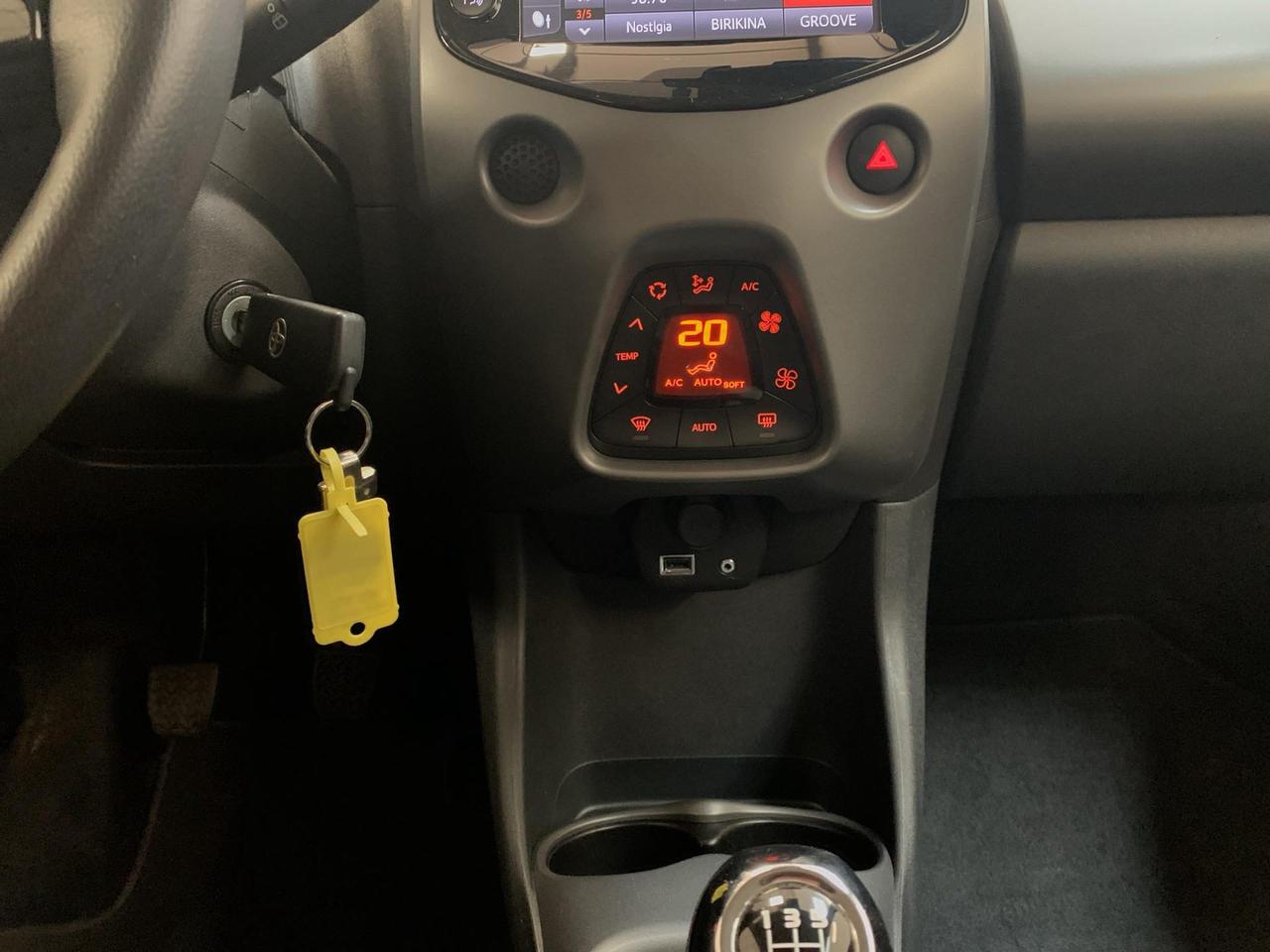 Toyota Aygo 5p 1.0 x-fun 72cv