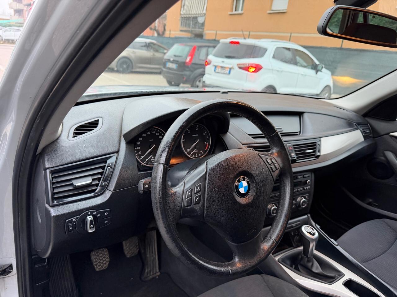 BMW X1 2.0 - 12 MESI DI GARANZIA -