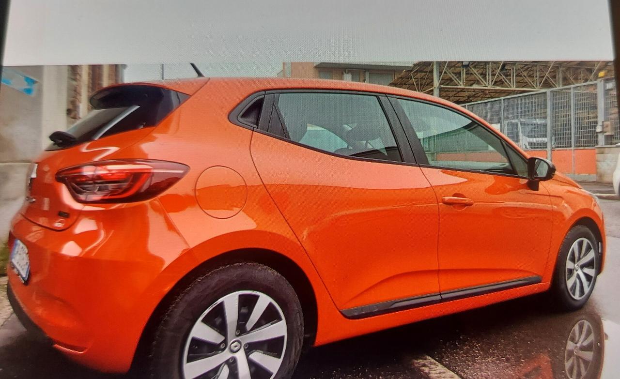 Renault Clio Full Hybrid E-Tech 145 CV 5 porte Techno