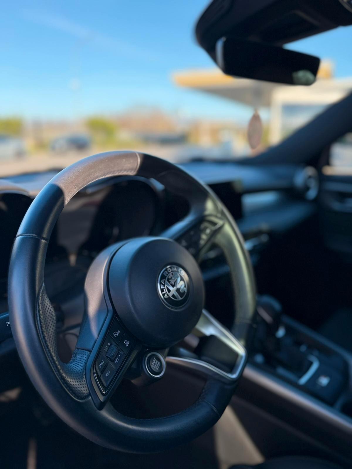 Alfa Romeo Tonale 2023 Sprint IVA ESPOSTA COME NUOVA