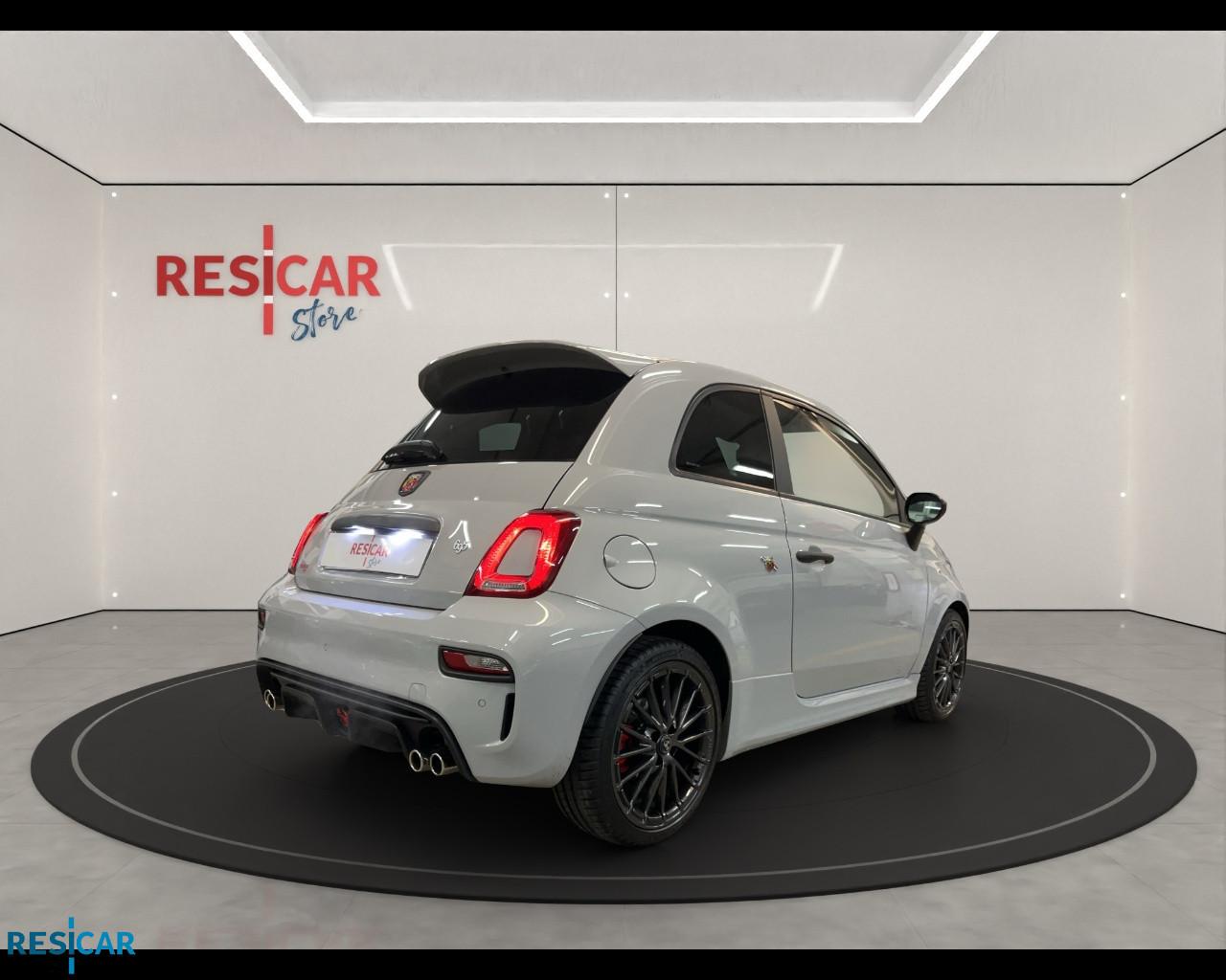 ABARTH 695 1.4 t-jet Competizione 180cv