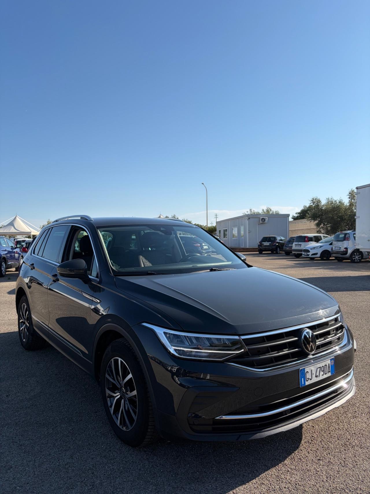 Volkswagen Tiguan 2.0 TDI 150 CV SCR DSG Elegance