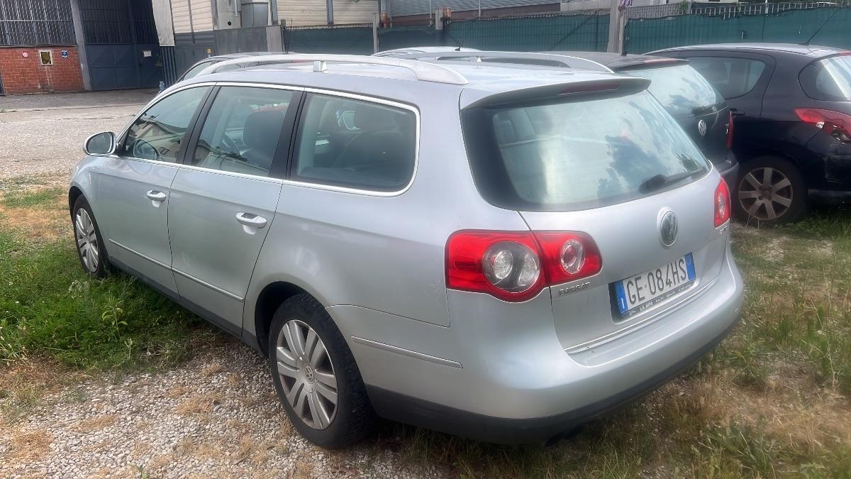 VOLKSWAGEN - Passat Variant Variant 2.0 tdi Business dsg dpf