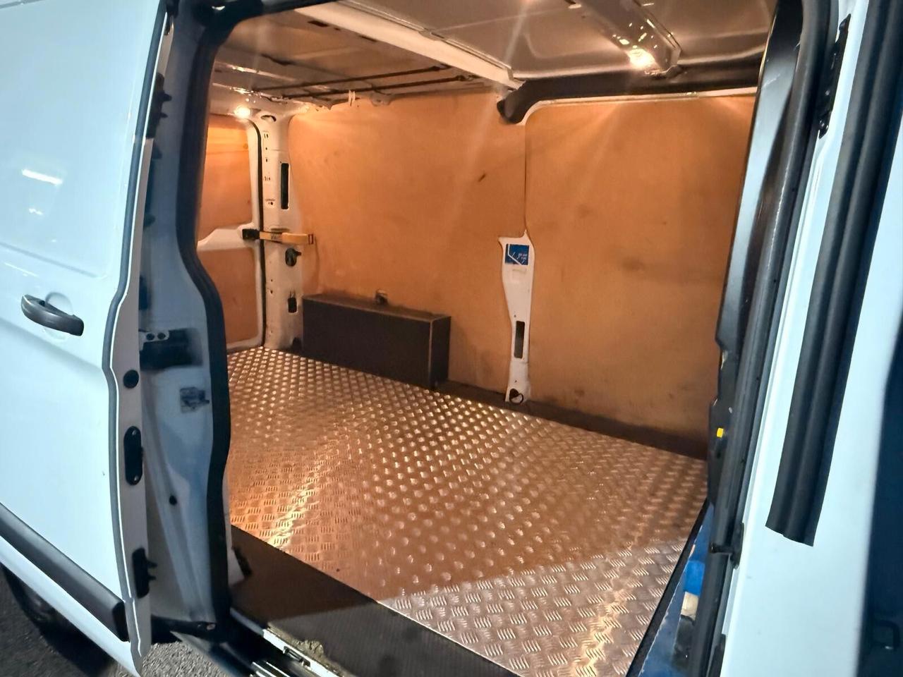 Ford Tourneo Custom 2.0 TDCi 130CV PL