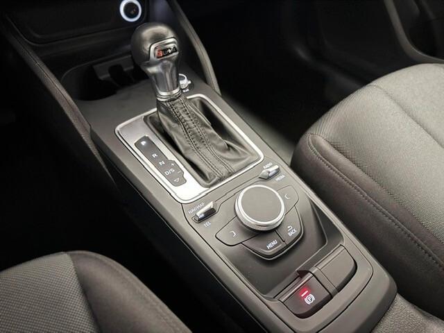 Audi Q2 30 TDI S tronic line Edition