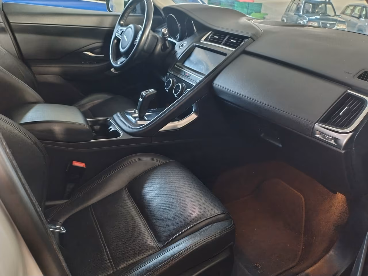 Jaguar E-Pace 2.0D 150 CV AWD