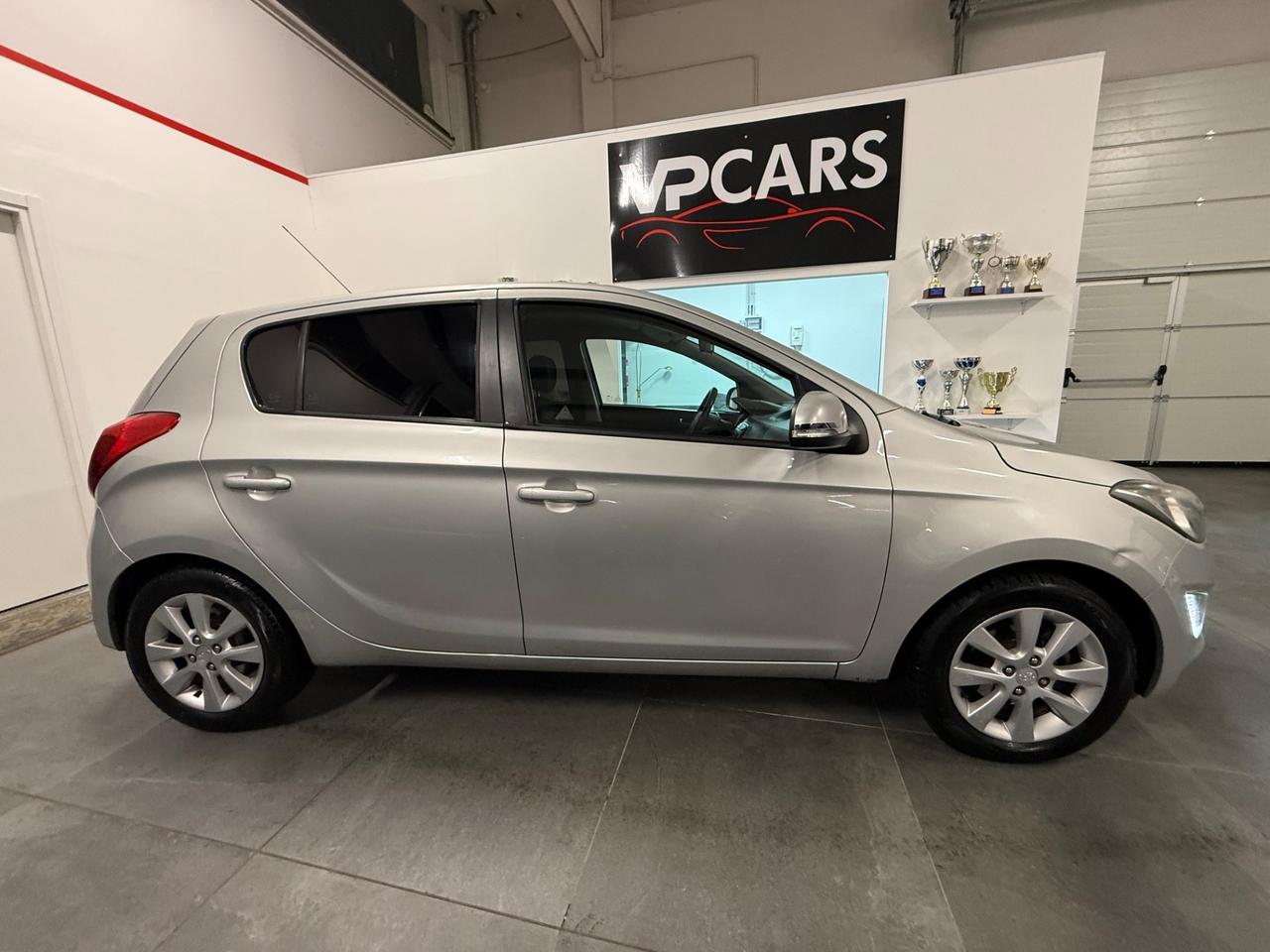 Hyundai i20 1.2 5p. Econext Sound Edition