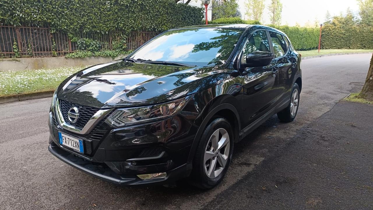 Nissan Qashqai 1.3 DIG-T 140 CV Business