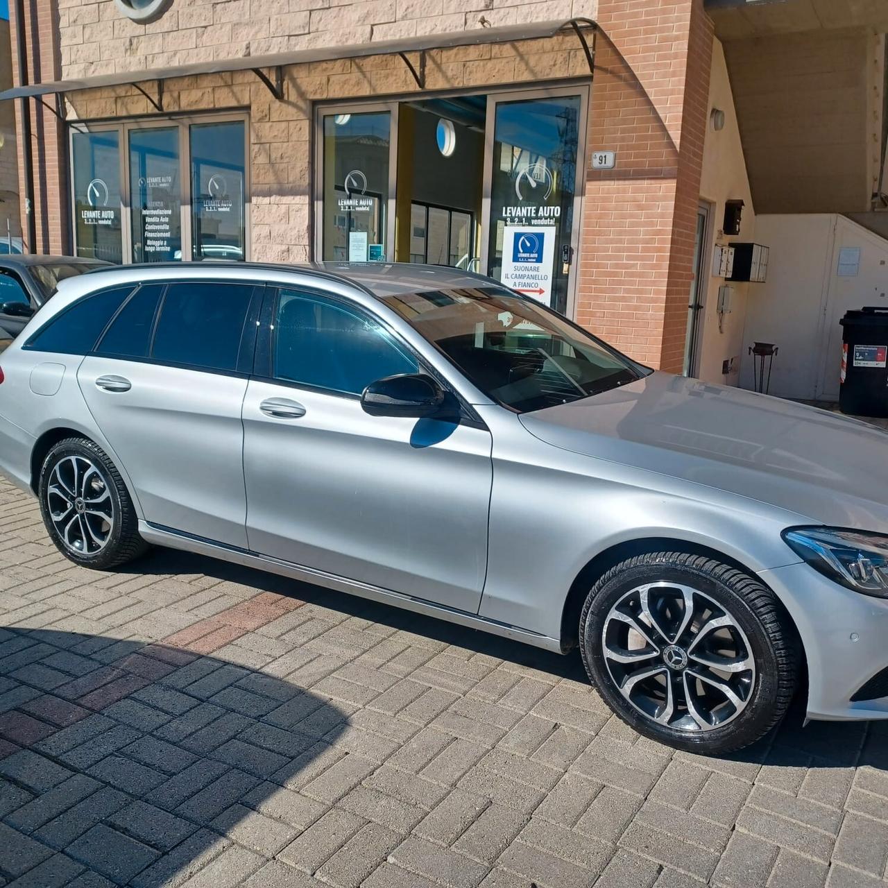 TENUTA IN MODO MANIACALE CLASSE C 2.1 TDI