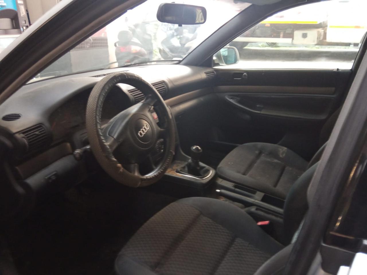 Audi A4 1.9 TDI/115 CV cat Avant Advance