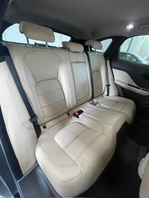 Jaguar F-Pace 3.0 D V6 300 CV AWD aut. S