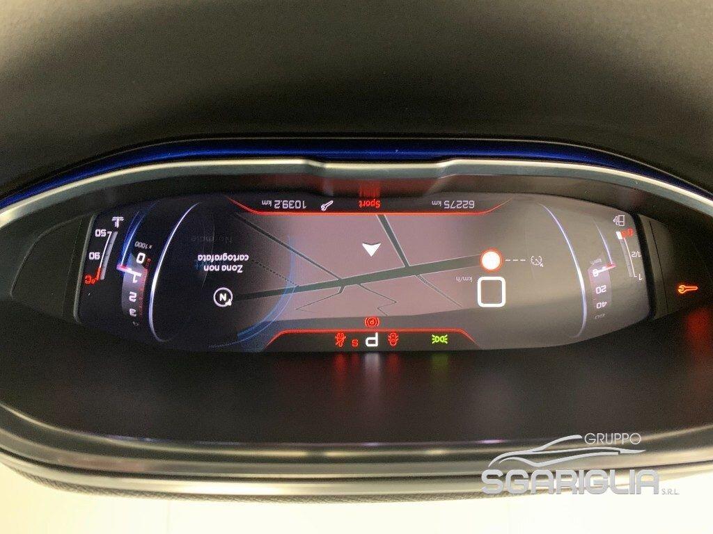 Peugeot 3008 EAT8 Allure Pack Automatico 1.5 BlueHDi
