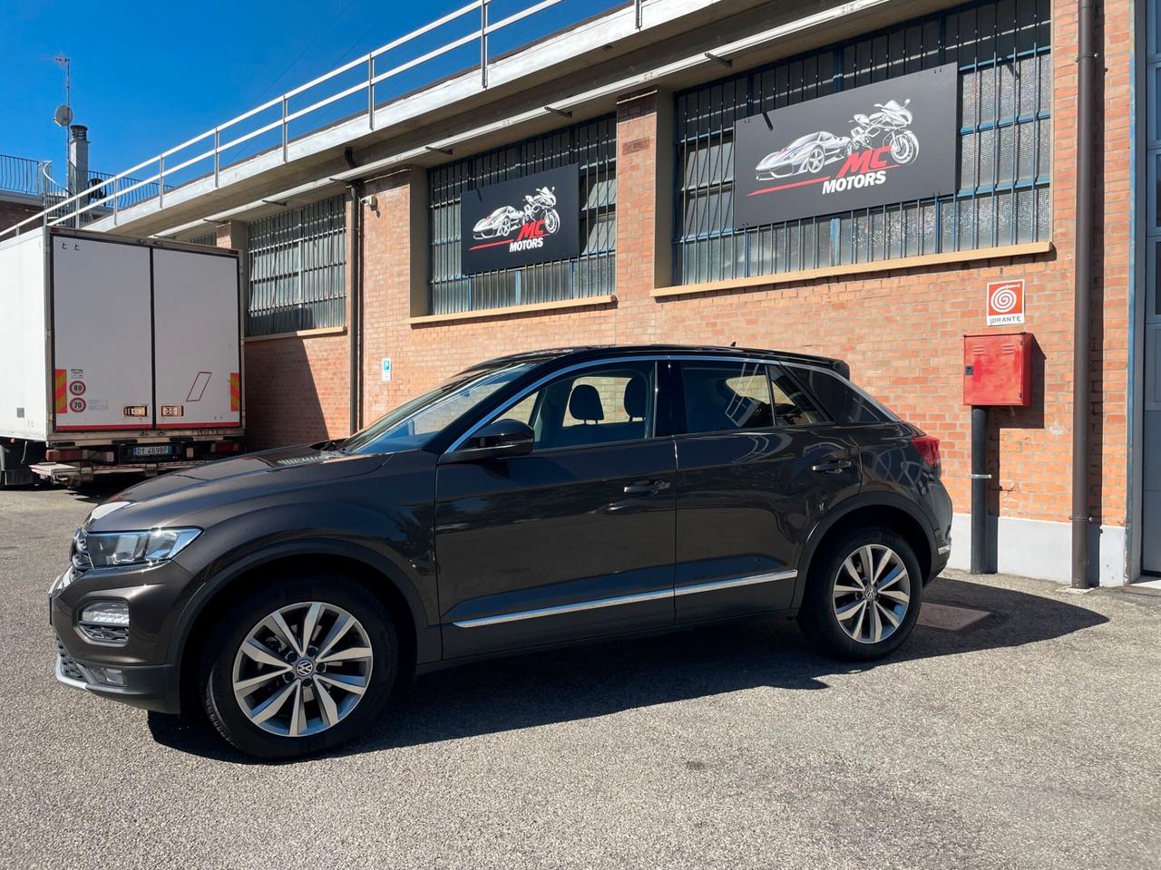 Volkswagen T-Roc 1.0 TSI 115 CV- TAGLIANDI UFFICIALI CASA MADRE
