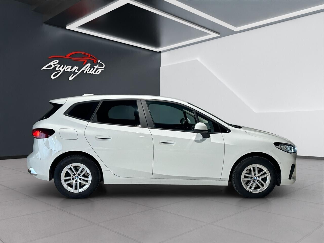 Bmw 218 D Active Tourer Luxury auto IVA ESPOSTA