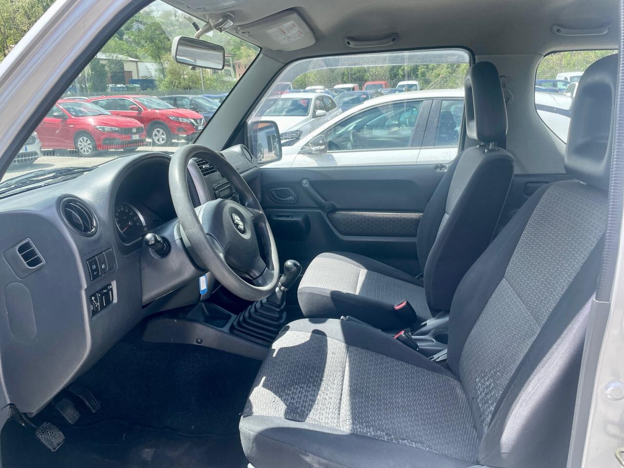 Suzuki Jimny 1.5 DDiS 4x4 GANCIO TRAINO